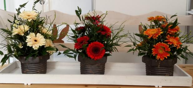 schrauben-mit-gerbera-klein